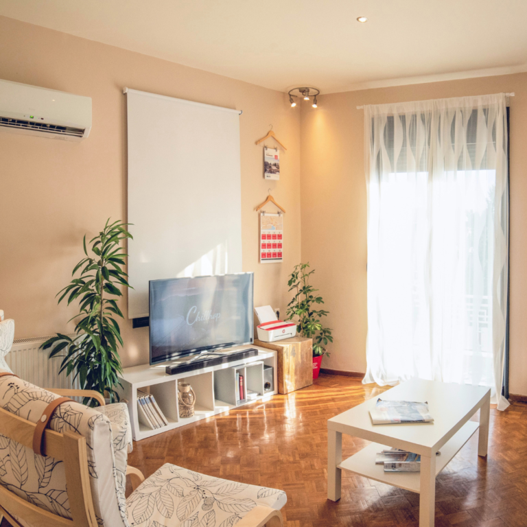 Best Ways to Simplify Your Home for a Clutter-Free and Stress-Free Living Space